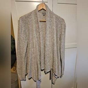 Women's sweater